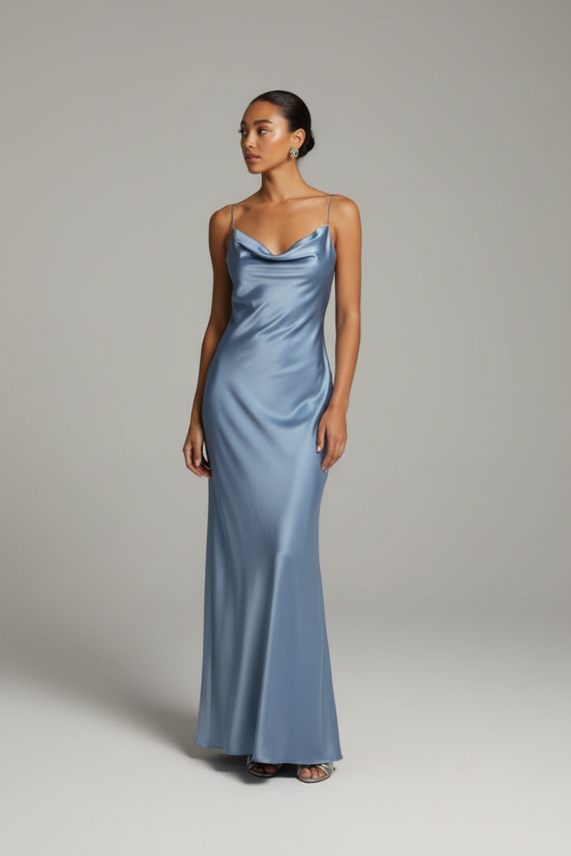 Vestido Longo Azul Acetinado Drapeado Ramily