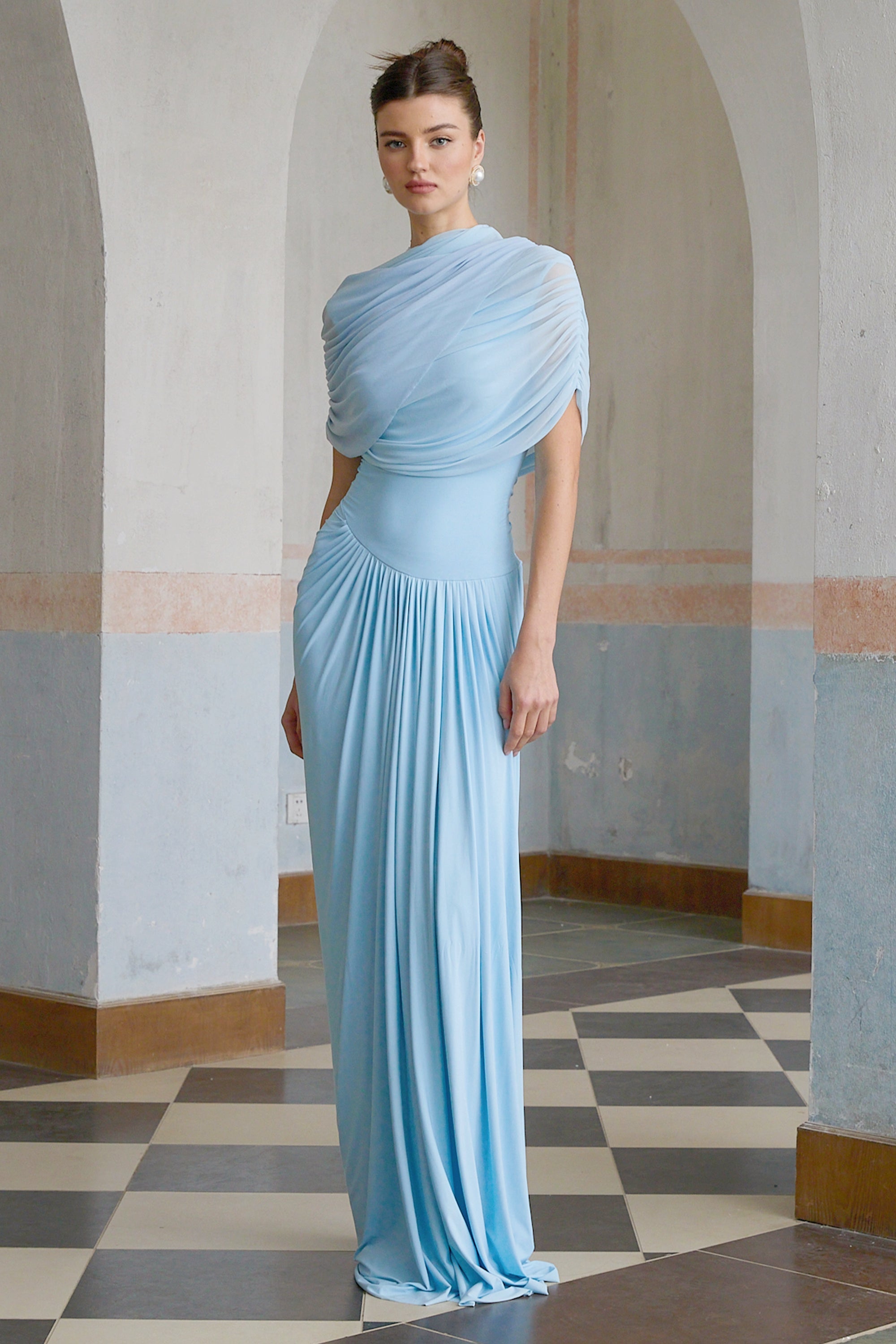 Vestido Longo Drapeado Assimétrico Catherine