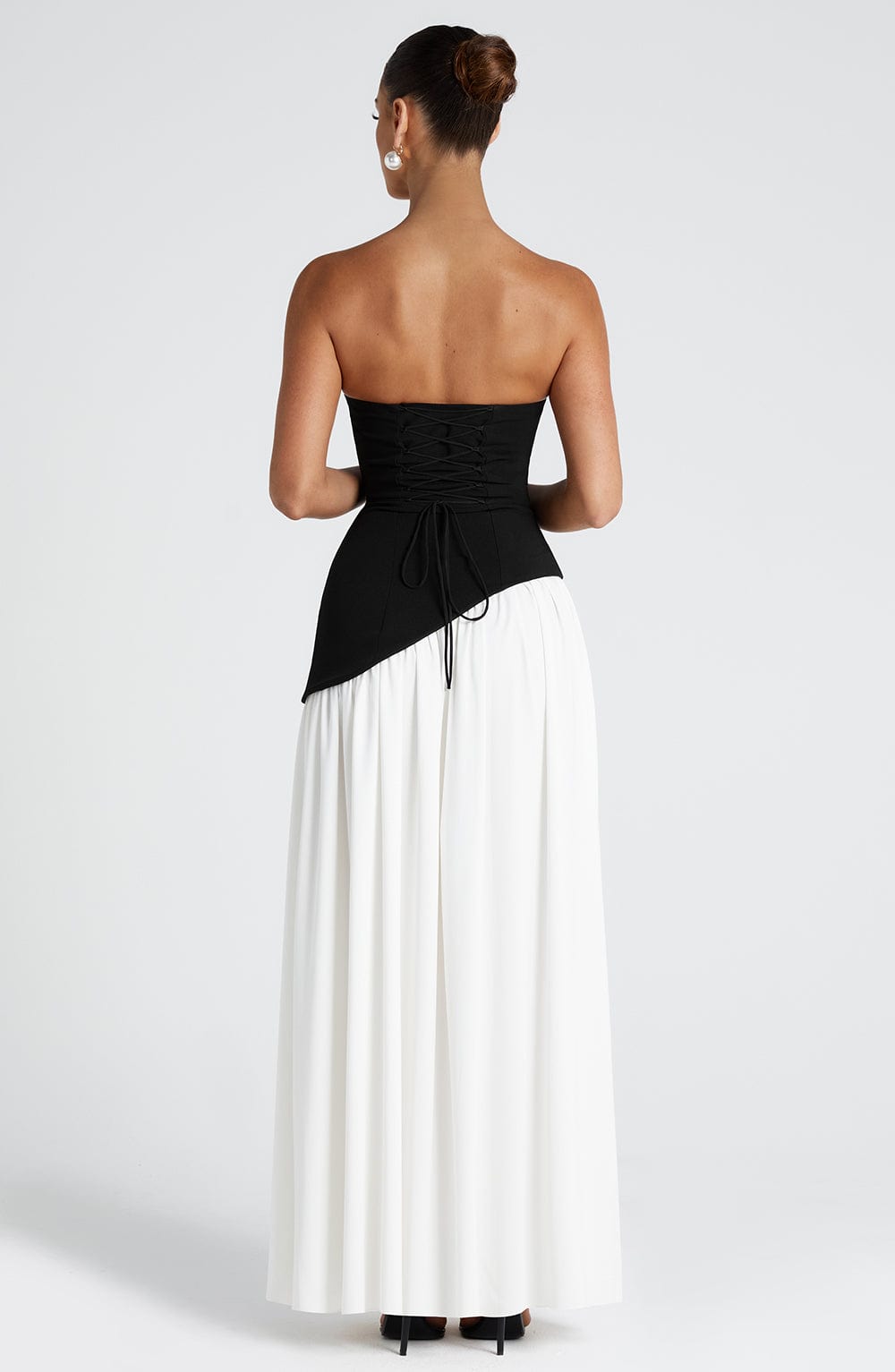 Vestido Longo Sem Alças Elegante Mya