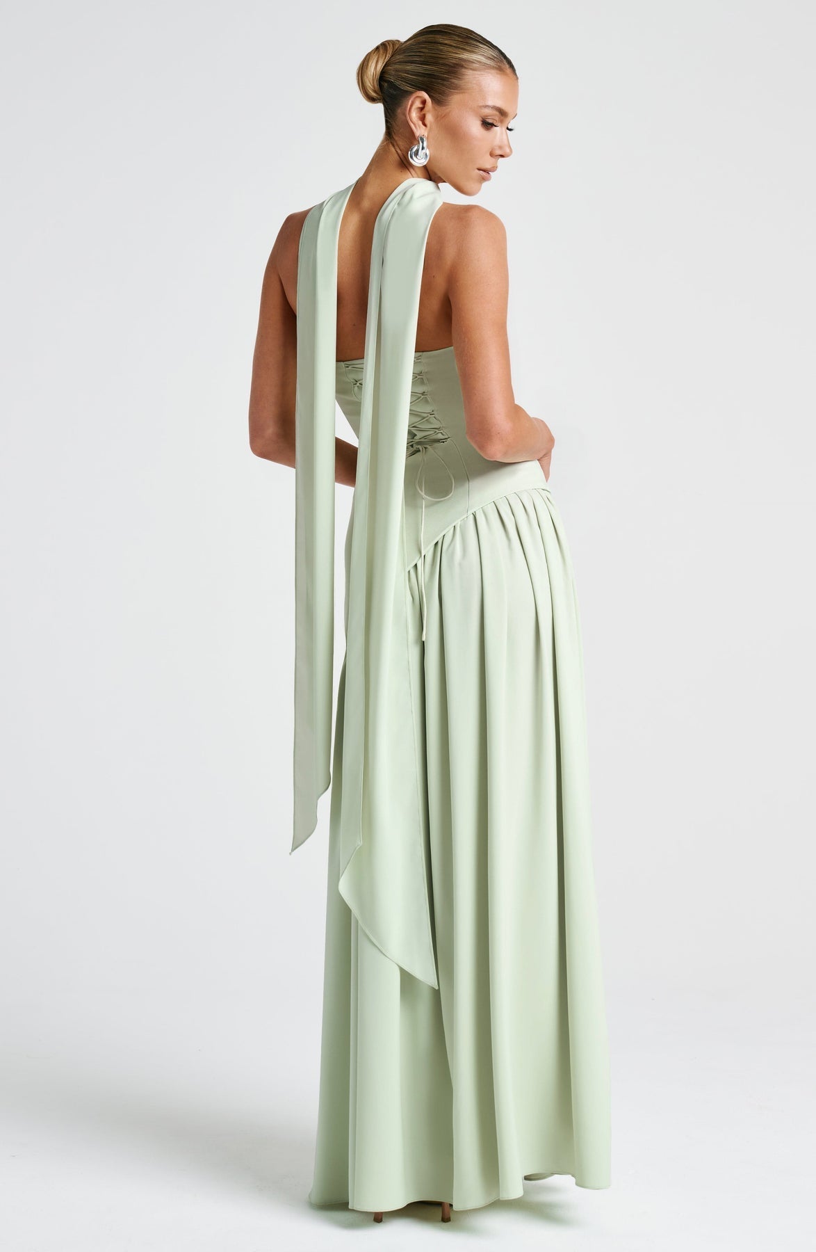 Vestido Longo Sem Alças Elegante Mya
