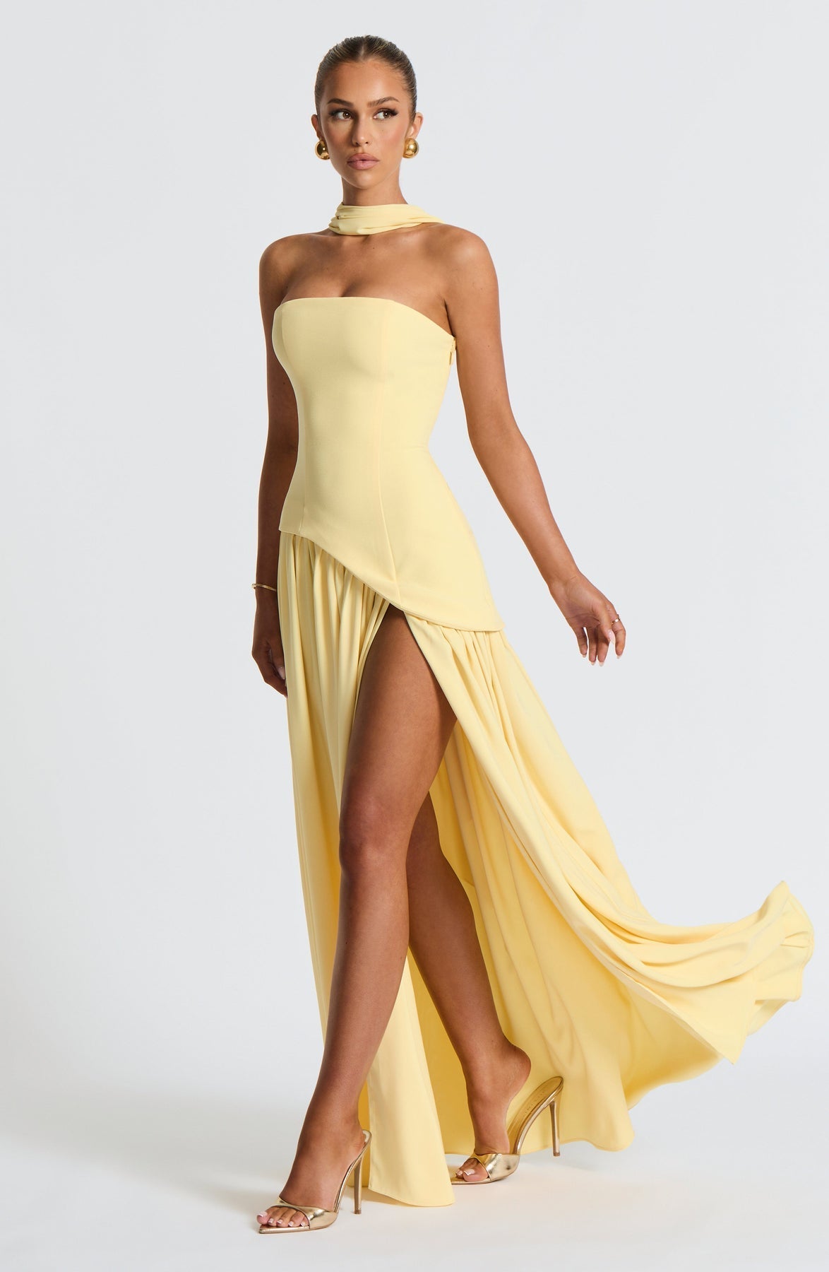 Vestido Longo Sem Alças Elegante Mya