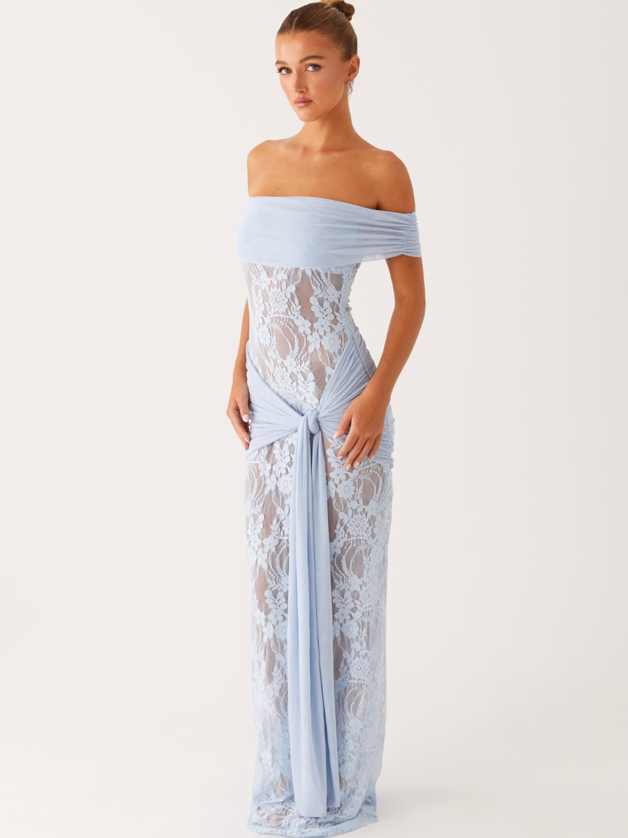 Vestido Ombro a Ombro Rendado Com Detalhe Pendurado Gracie