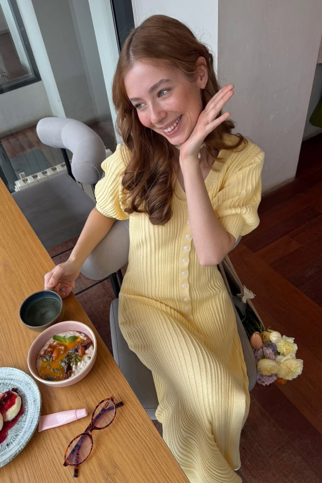 Vestido Midi Tricot Canelado Manga Princesa Amelia