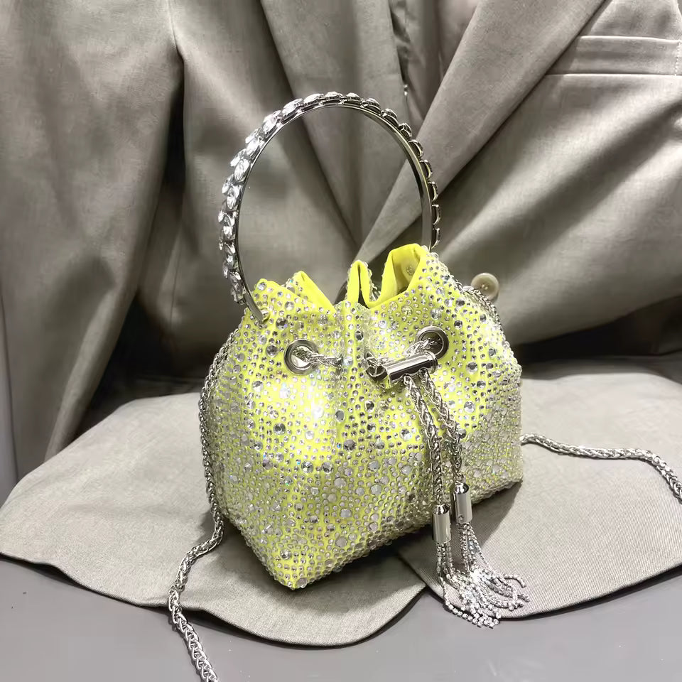 Bolsa de Mão Balde Strass
