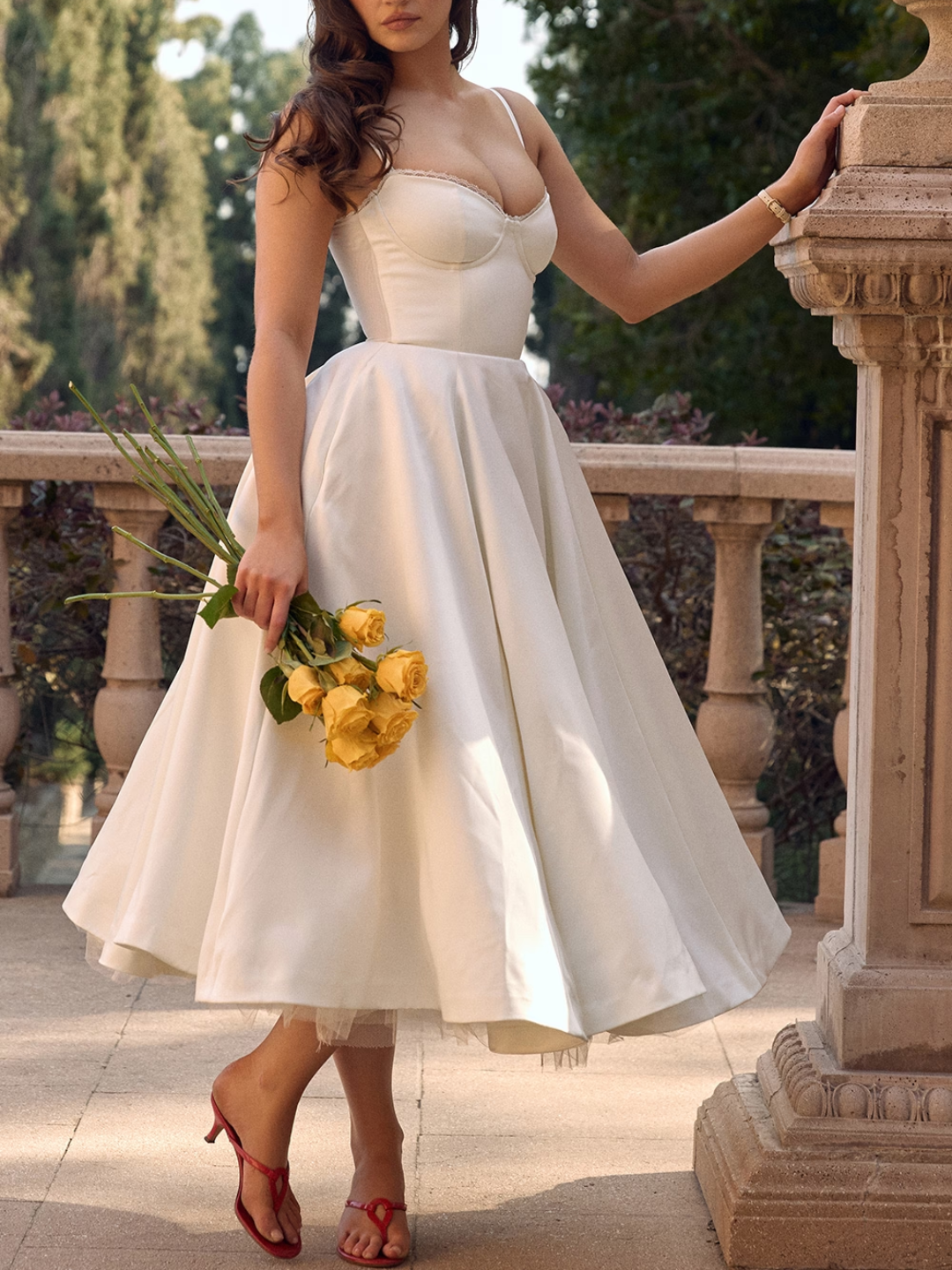 Vestido Midi Chloe - GOLDEN ERA