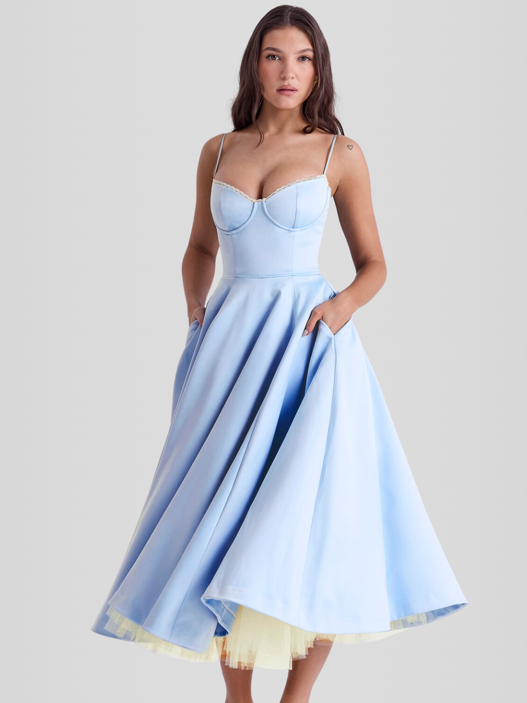Vestido Midi Chloe - GOLDEN ERA
