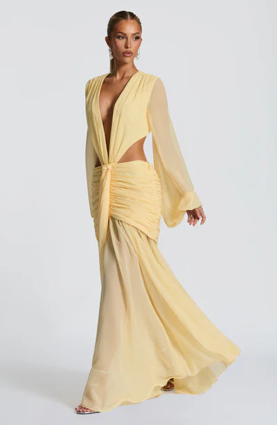 Vestido Longo Manga Comprida em Tule Kyra