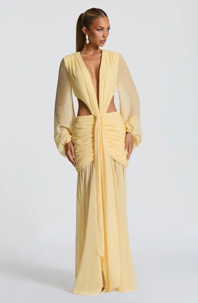 Vestido Longo Manga Comprida em Tule Kyra