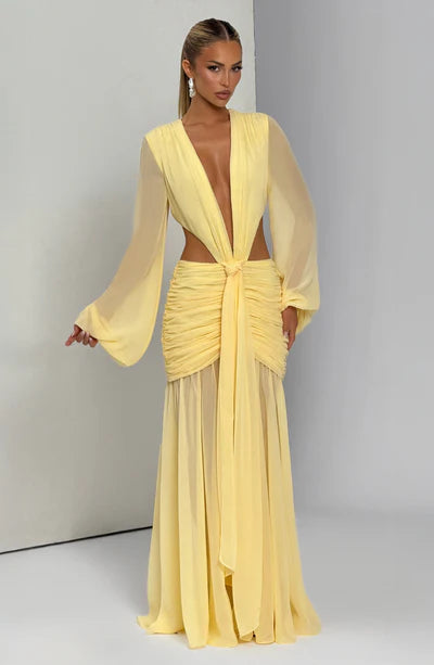 Vestido Longo Manga Comprida em Tule Kyra