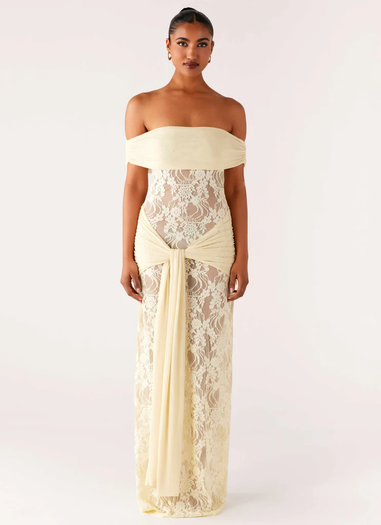Vestido Ombro a Ombro Rendado Com Detalhe Pendurado Gracie
