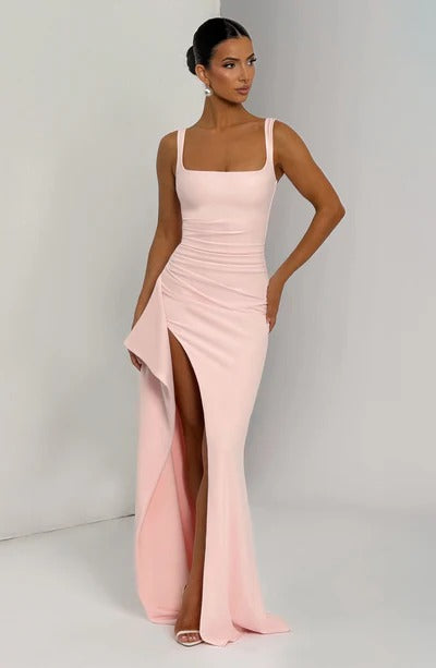 Vestido Longo com Fenda Katana