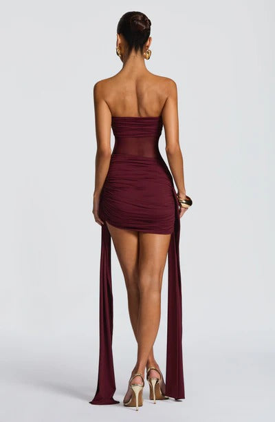 Vestido Curto Sem Alças Detalhe Assimétrico Pendurado Fiorella