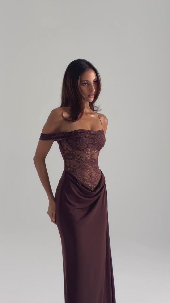 Vestido Longo Assimétrico Marrom Renda Loane